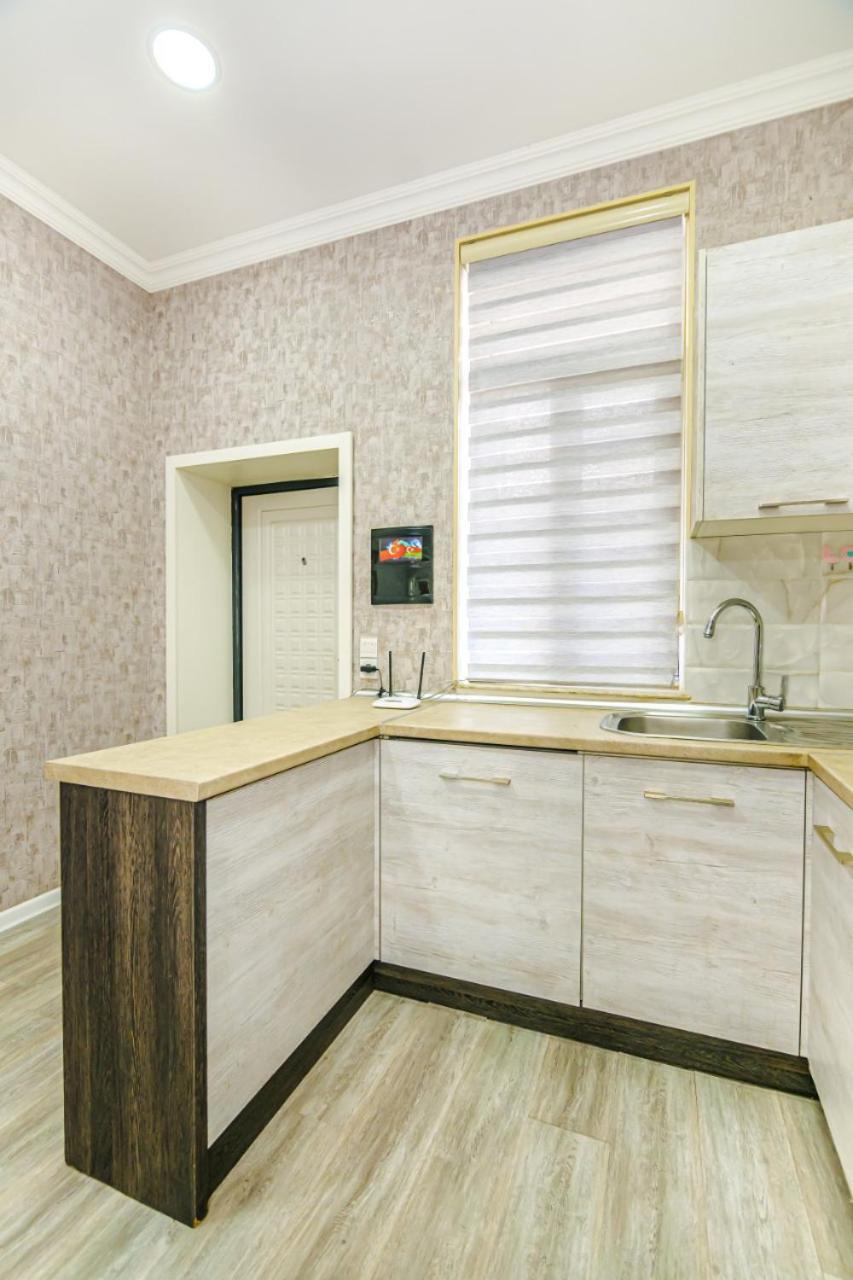 M Estate 1 Room Targovu Baku Exterior photo