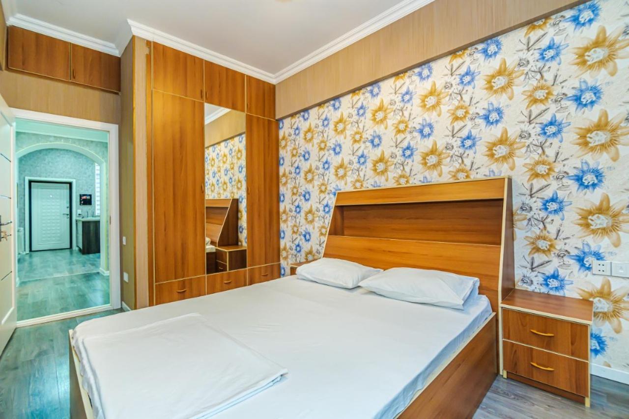 M Estate 1 Room Targovu Baku Exterior photo